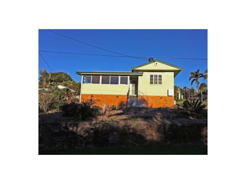 10 Cary St, Woombye QLD 4559