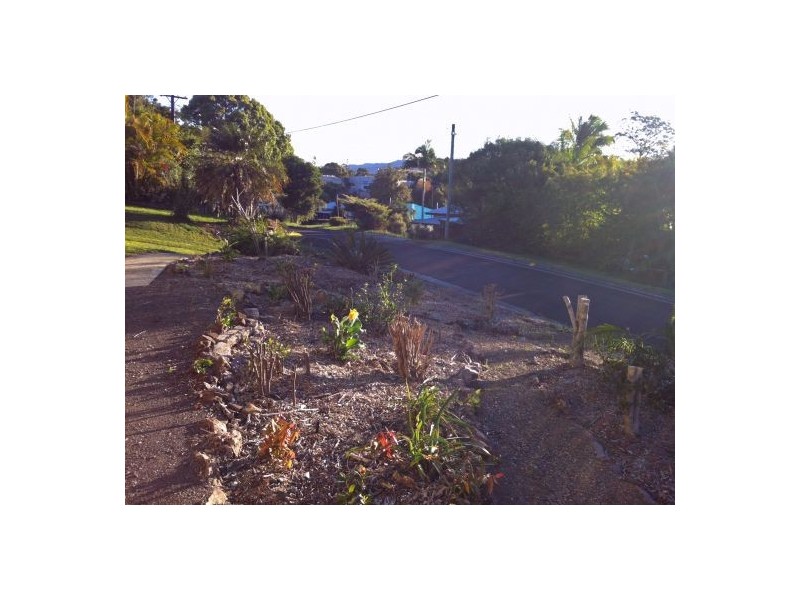 10 Cary St, Woombye QLD 4559