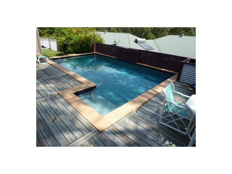 21 JEUNE DR, Buderim QLD 4556