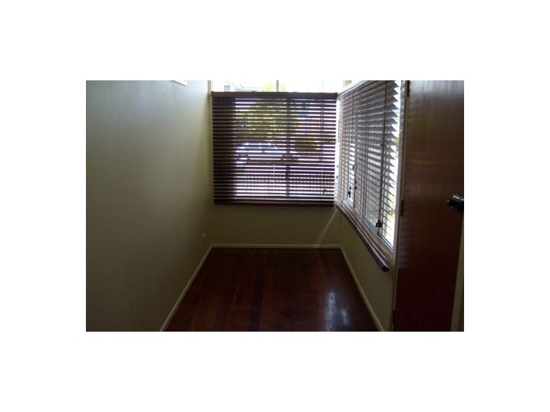 239 Broadwater Avenue West, Maroochydore QLD 4558