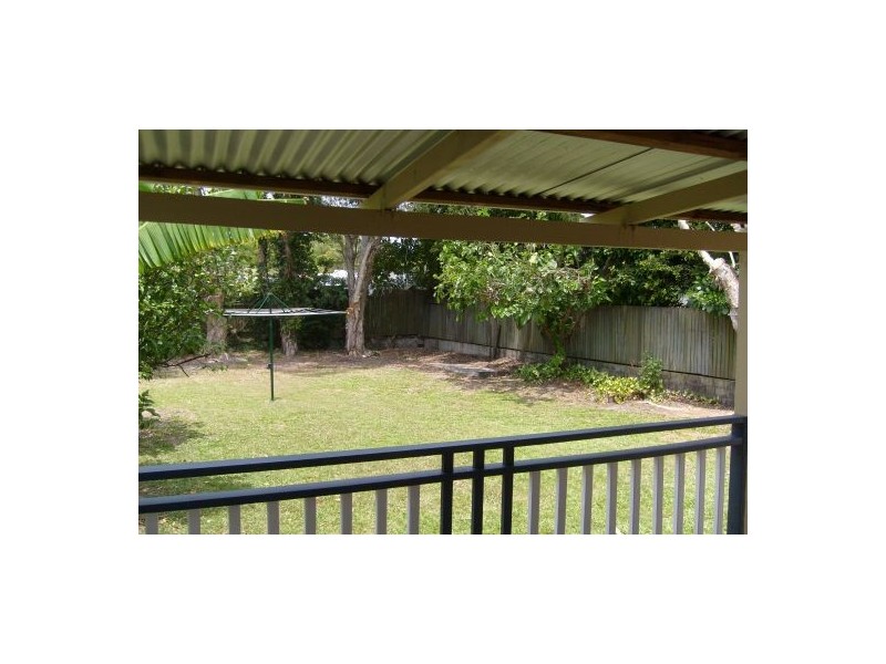 239 Broadwater Avenue West, Maroochydore QLD 4558