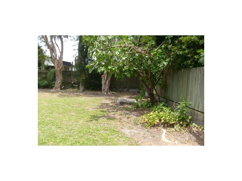 239 Broadwater Avenue West, Maroochydore QLD 4558