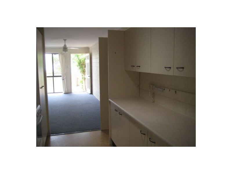 64/2 Longwood, Minyama QLD 4575