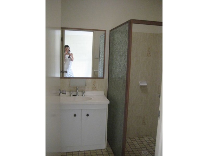 64/2 Longwood, Minyama QLD 4575