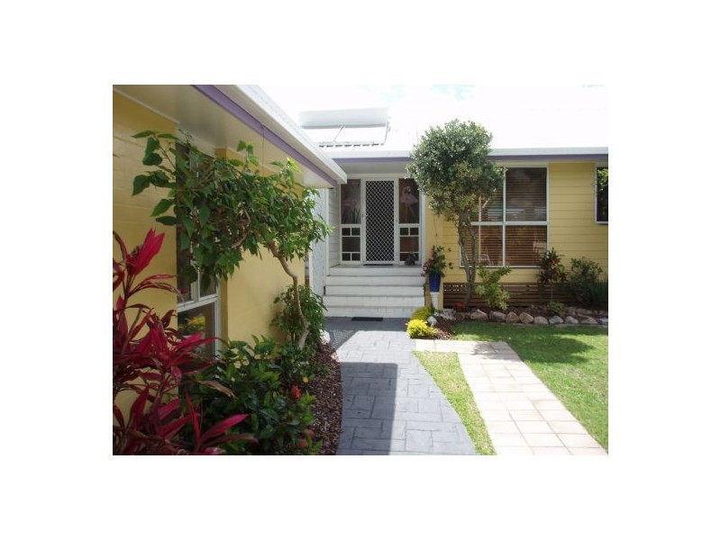 14 URAMBI COURT, Mooloolaba QLD 4557