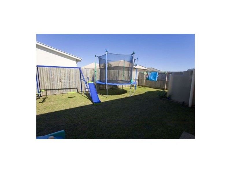 32 Nebo Street, Caloundra West QLD 4551