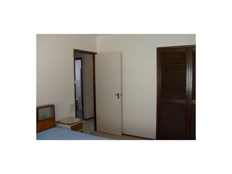 32 Surf Road, Alexandra Headland QLD 4572