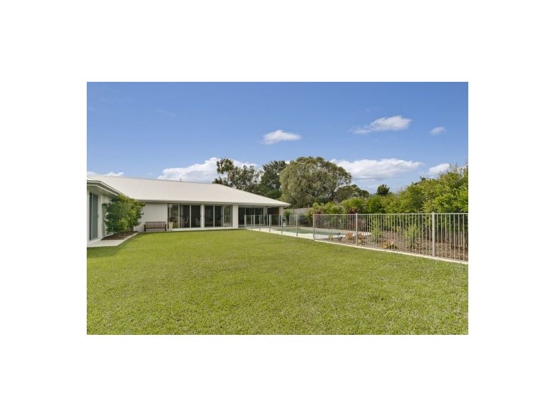 14 Trinity Pl, Pelican Waters QLD 4551