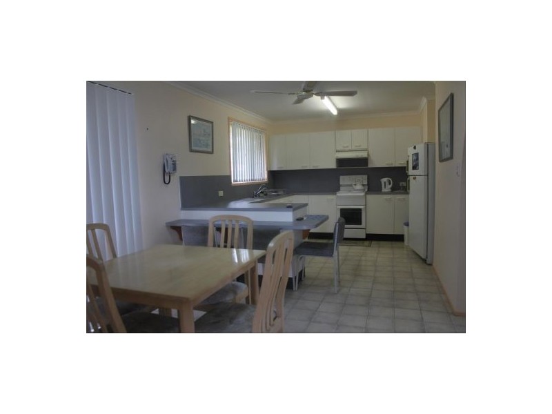 1 Anzac St, Battery Hill QLD 4551