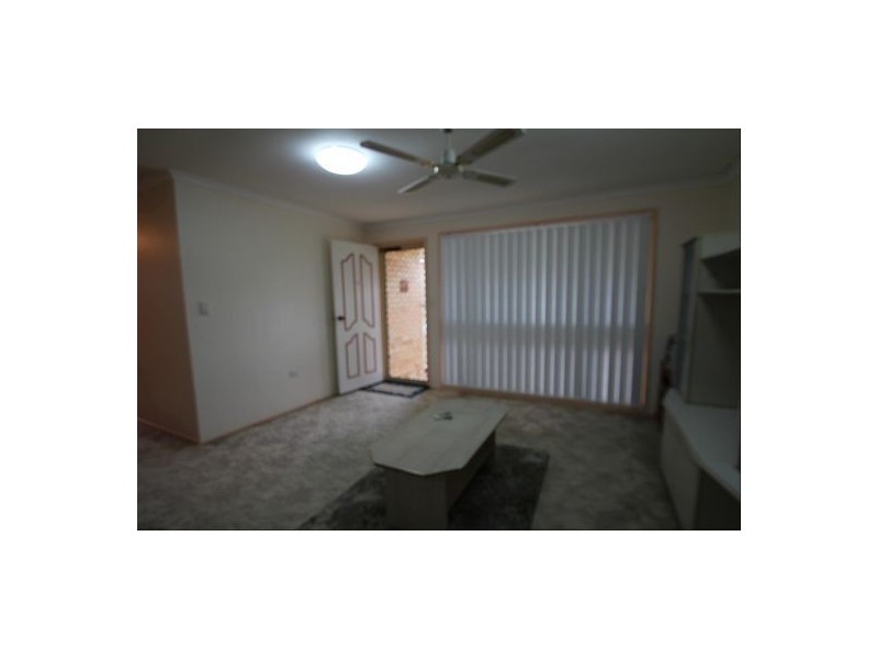 1 Anzac St, Battery Hill QLD 4551