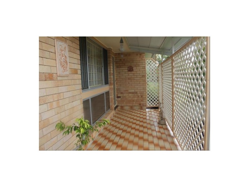 1 Anzac St, Battery Hill QLD 4551