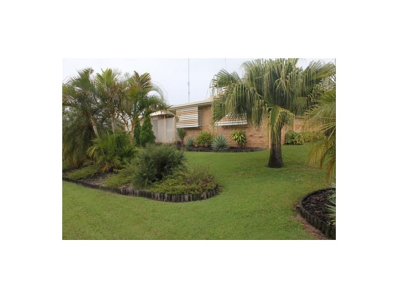1 Anzac St, Battery Hill QLD 4551
