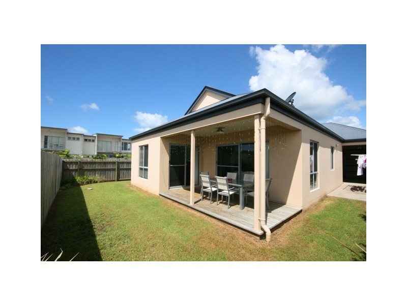 1 BIMINI STREET, Kawana Island QLD 4575