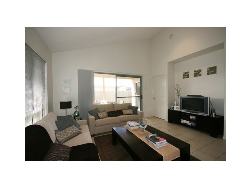 1 BIMINI STREET, Kawana Island QLD 4575