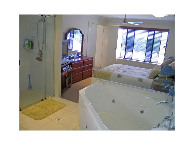 60 Gallery Pl, Caloundra QLD 4551