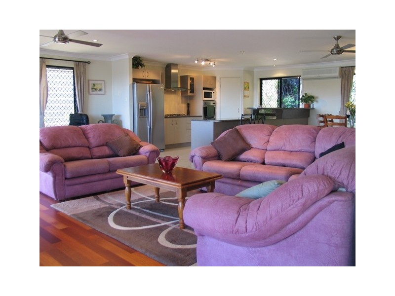 60 Gallery Pl, Caloundra QLD 4551