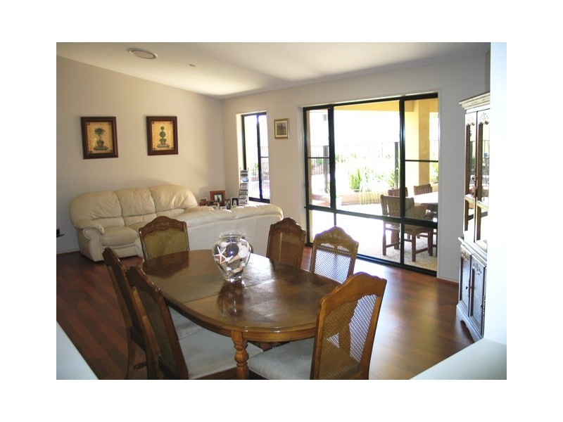 40 Huntley Pl, Caloundra QLD 4551