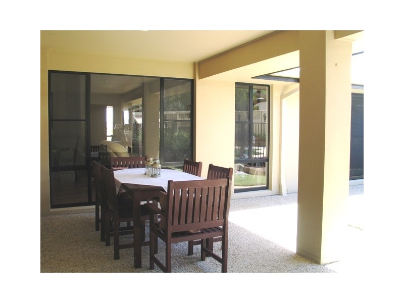 40 Huntley Pl, Caloundra QLD 4551