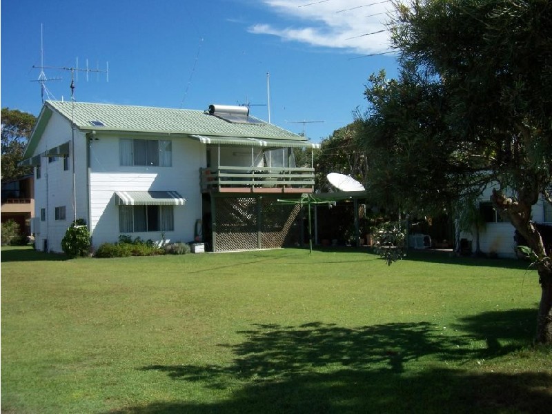 12 Byron Street, Lennox Head NSW 2478