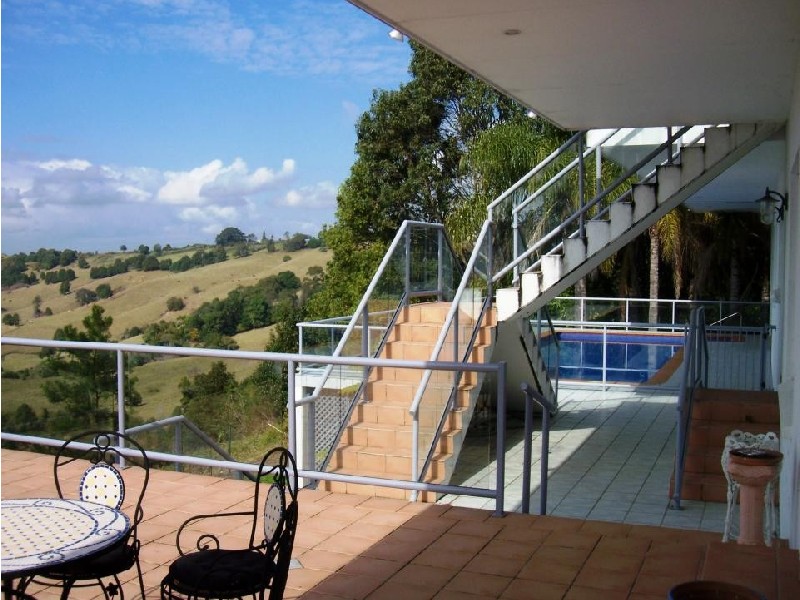 25 Pacific Highway, Knockrow NSW 2479