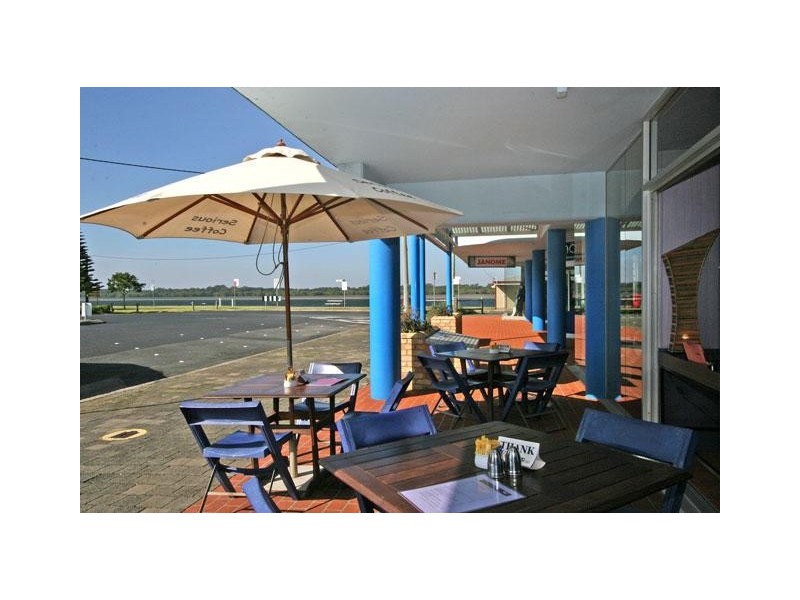 5/2  Moon St –  Serious Coffee, Ballina NSW 2478