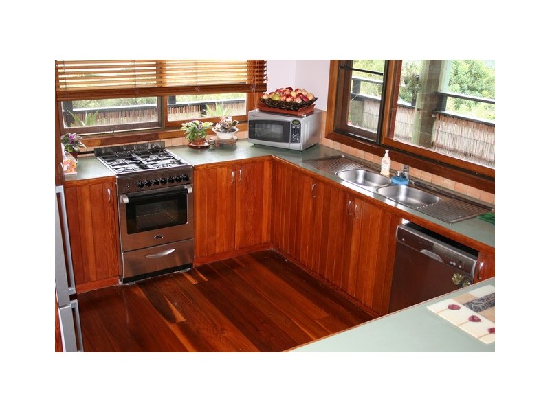 24 Hillcrest Drive, Tintenbar NSW 2478