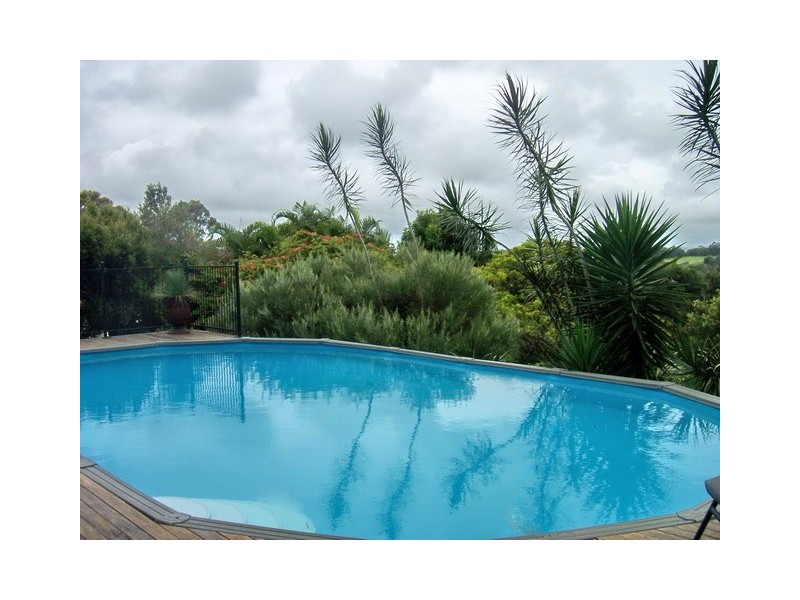 24 Hillcrest Drive, Tintenbar NSW 2478