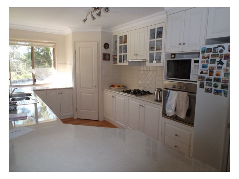 142 Hale Haven Drive, Stanthorpe QLD 4380