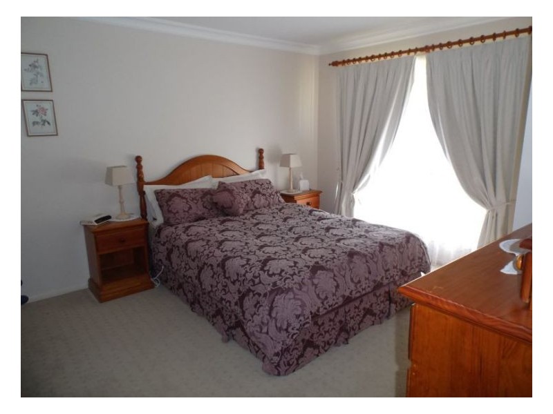 142 Hale Haven Drive, Stanthorpe QLD 4380