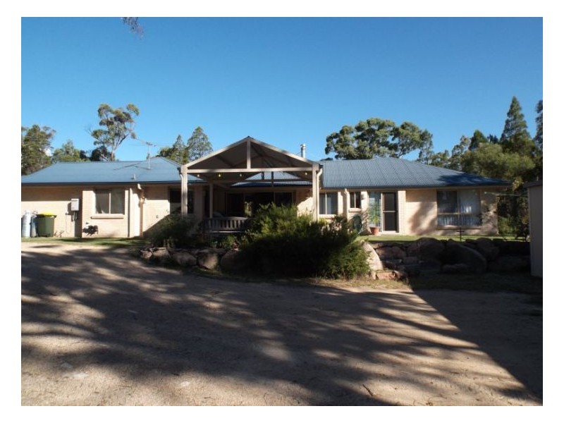 142 Hale Haven Drive, Stanthorpe QLD 4380