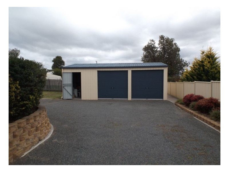 10 Barton Street, Stanthorpe QLD 4380