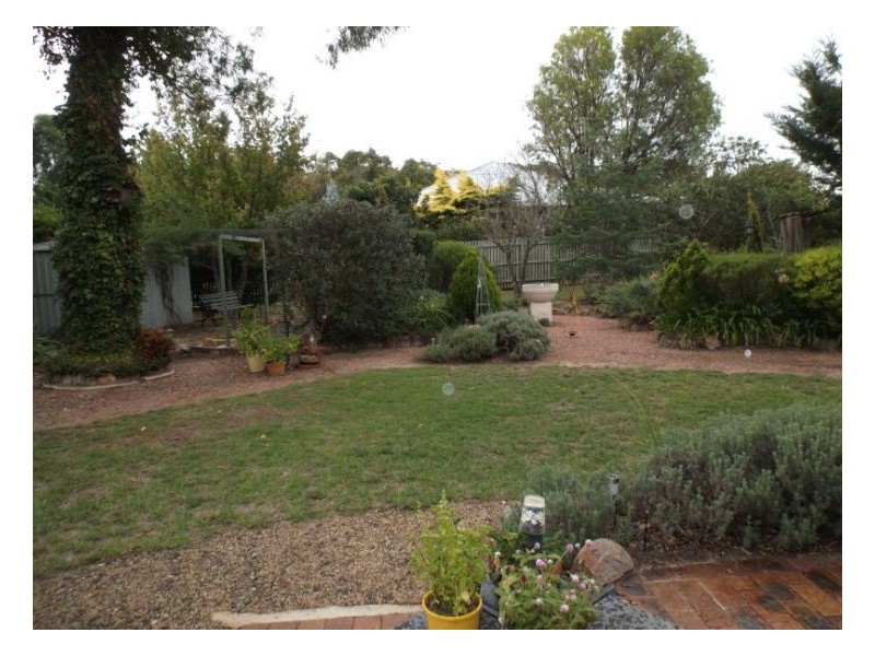 54 Wallangarra Road, Stanthorpe QLD 4380