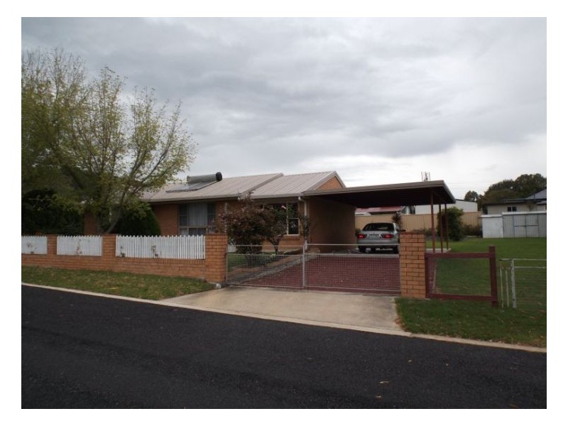 7 McLucas Lane, Stanthorpe QLD 4380