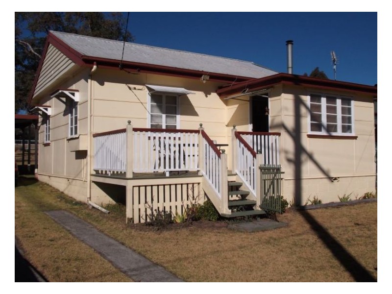 5 Tyrel Street, Stanthorpe QLD 4380