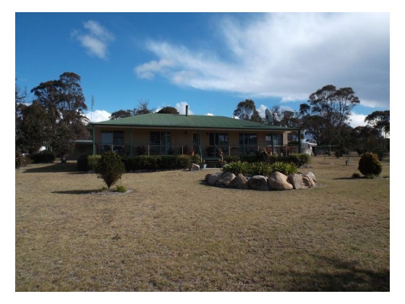 34 Morewood Road, Stanthorpe QLD 4380