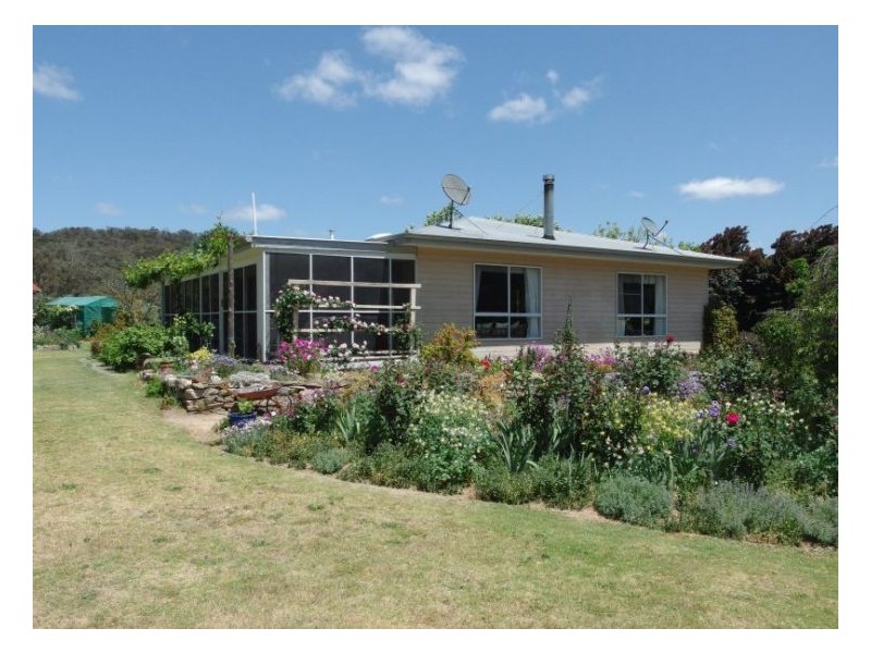 2139 Pyramids Road, Stanthorpe QLD 4380