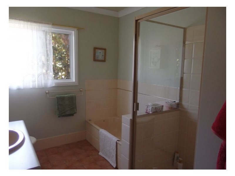 2139 Pyramids Road, Stanthorpe QLD 4380