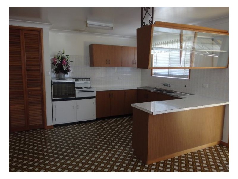 6 Kilpa Street, Stanthorpe QLD 4380