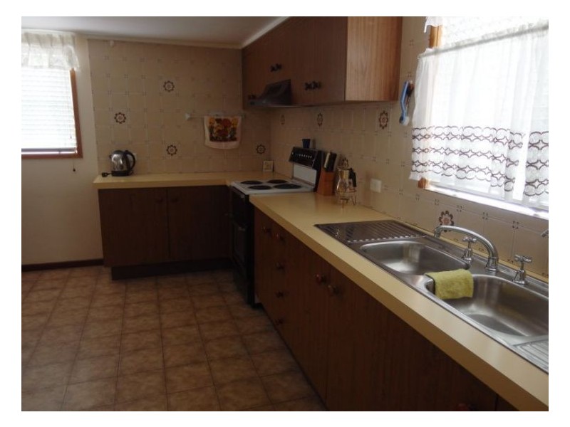 6 Kilpa Street, Stanthorpe QLD 4380