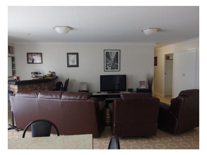 83 Sugarloaf Road, Stanthorpe QLD 4380