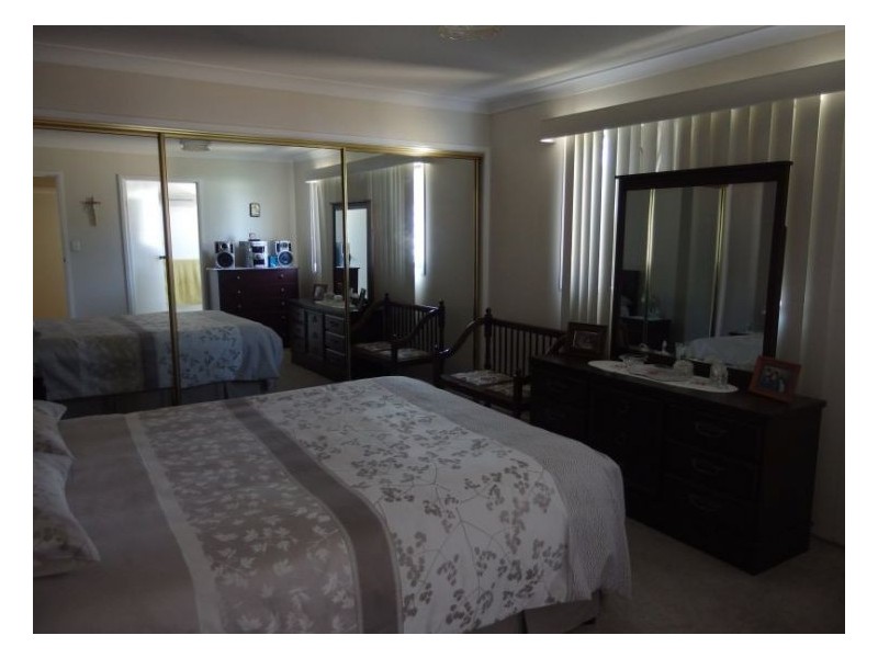 83 Sugarloaf Road, Stanthorpe QLD 4380