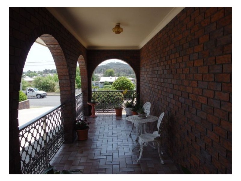 83 Sugarloaf Road, Stanthorpe QLD 4380