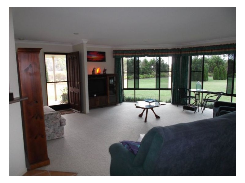 132 Pozieres School Road, Stanthorpe QLD 4380