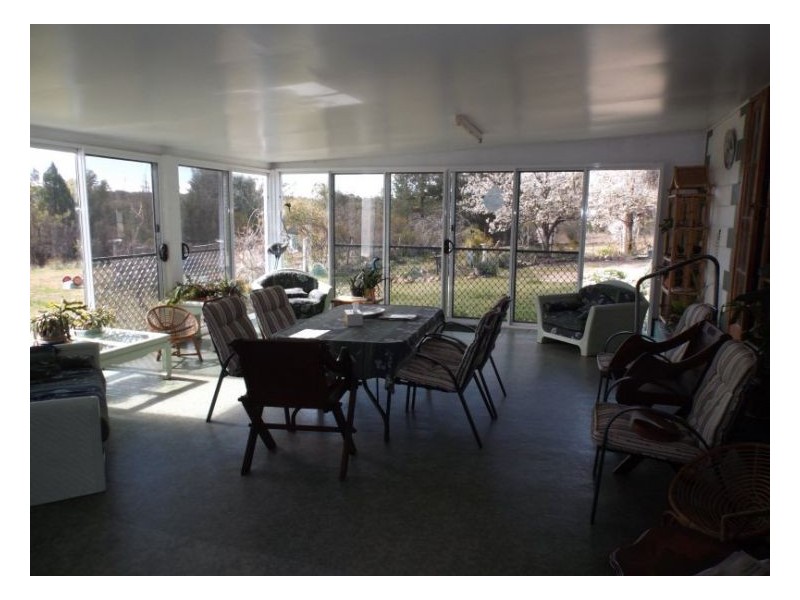 1008a Nundubbermere Road, Stanthorpe QLD 4380