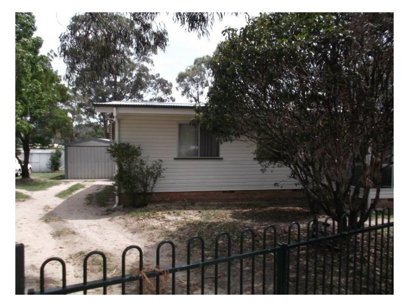 16 Greer Street, Stanthorpe QLD 4380