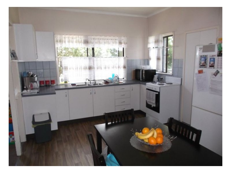 9 Ferris Street, Stanthorpe QLD 4380