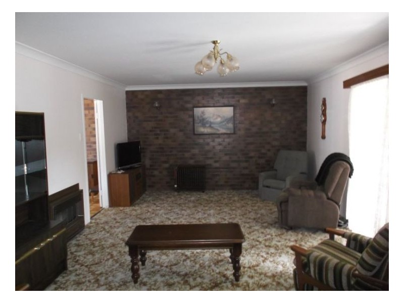 27 Pike Street, Stanthorpe QLD 4380