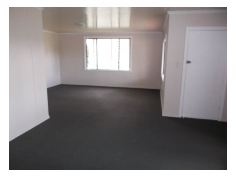 15 Wallangarra Road, Stanthorpe QLD 4380