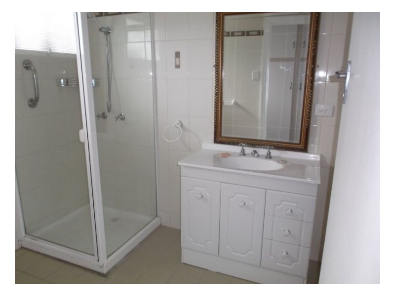 15 Wallangarra Road, Stanthorpe QLD 4380