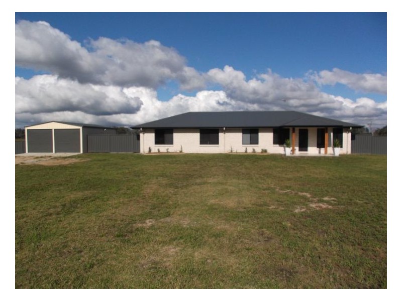 102 Old Warwick Road, Applethorpe QLD 4378